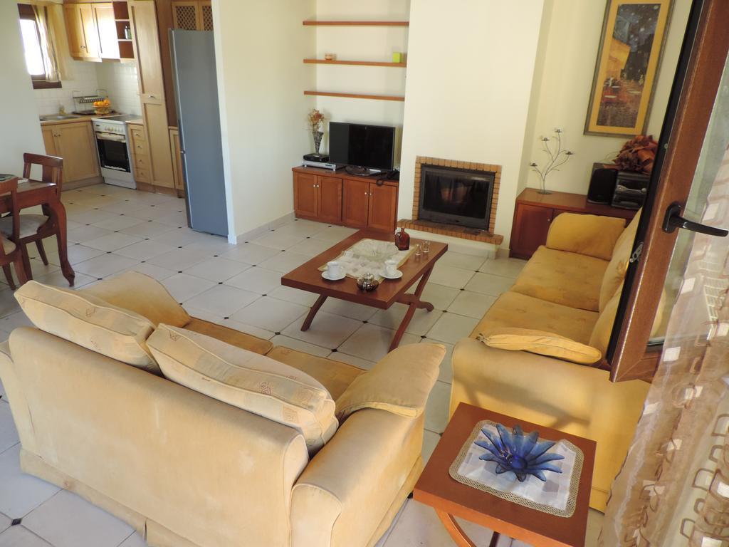 Felia Villa Stavros  Luaran gambar